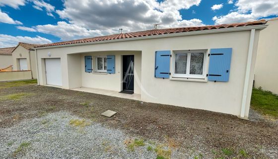 For sale: 3-room house, 74 m², corners