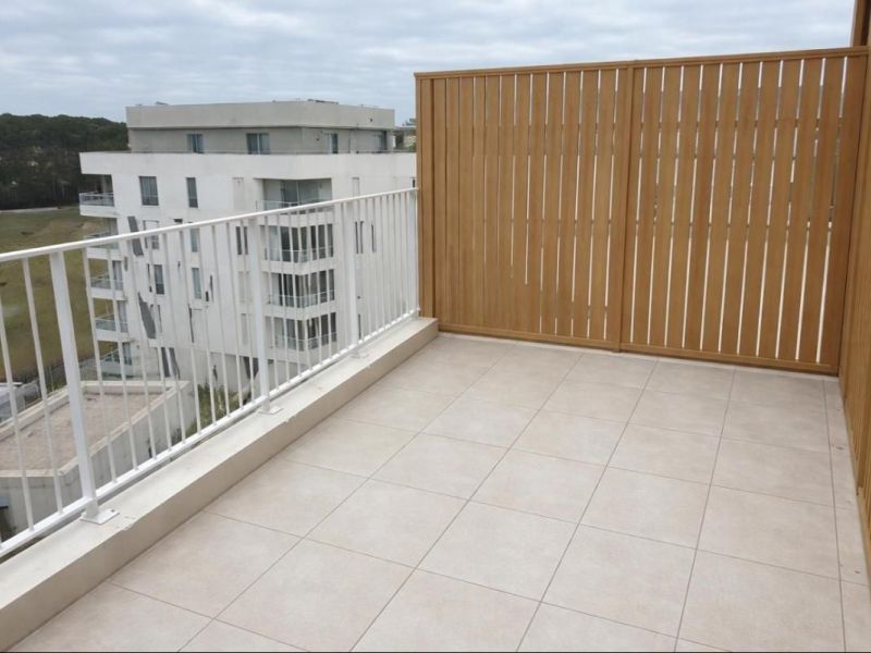 For rent: 2-bedroom apartment, 65 m², terrace, Castelnau-le-Lez