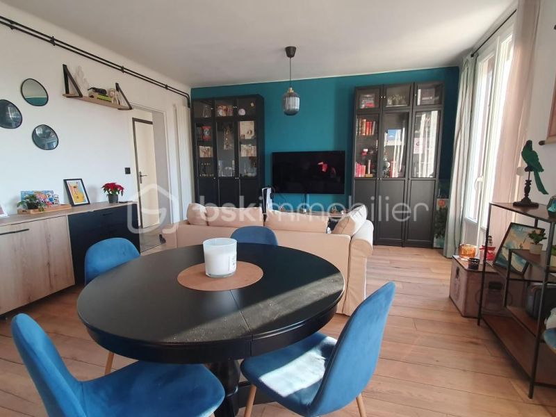 For rent: 2-bedroom apartment, 82 m², seafront, Le Havre