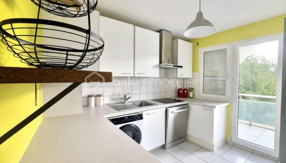 For rent: 4-room duplex apartment, 80 m², beachfront Anglet