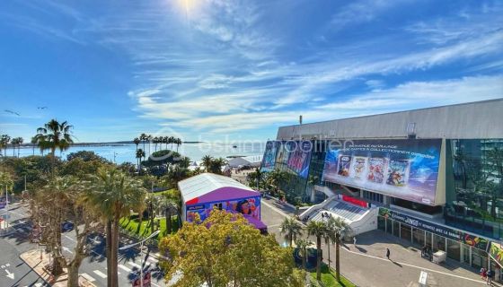 A louer APPARTEMENT NEUF T2 49 M2 TERRASSE VUE MER CANNES