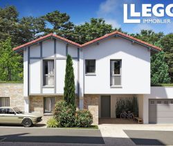 For sale: 5-room house, 155 m², beachfront, Anglet
