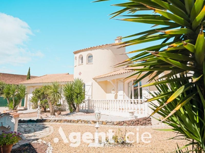 For rent: Architect-designed house in Montblanc