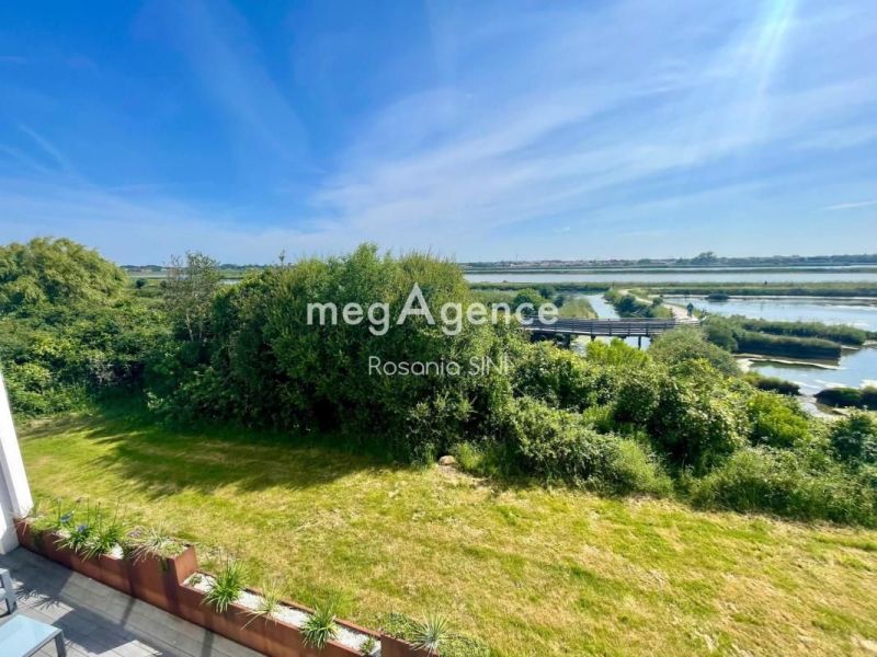 Contemporary house for rent by the sea in Les Sables d'Olonne