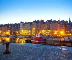 For rent: 1-bedroom apartment, 34 m², seaside, Honfleur