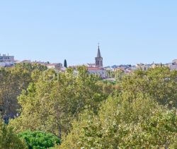 A louer APPARTEMENT T4 92 M2 BORD DE MER TOULON