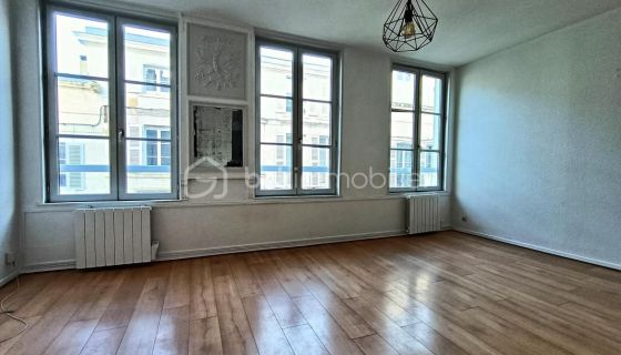 A louer APPARTEMENT T2 43 M2 BORD DE MER LA ROCHELLE