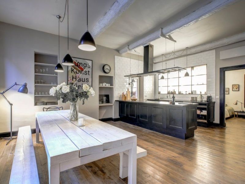 A louer APPARTEMENT DE PRESTIGE T3 85 M2 TERRASSE BORD DE MER NICE