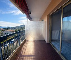 A louer APPARTEMENT T3 74 M2 TERRASSE VUE MER BEAULIEU SUR MER