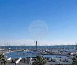 For rent: 1-bedroom apartment, 50 m², terrace, seaside, La Grande Motte