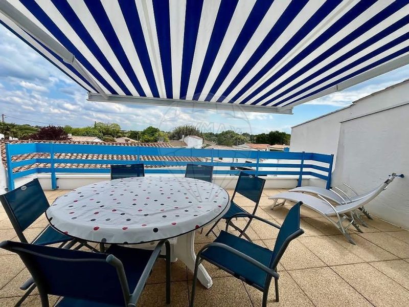 For rent: 4-room apartment, 49 m², terrace, beach within walking distance, Saint Palais sur Mer