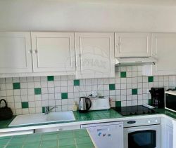 For rent: 4-room apartment, 49 m², terrace, beach within walking distance, Saint Palais sur Mer