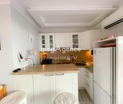 For rent: 1-bedroom apartment, 35 m², seaside, Saint-Raphaël