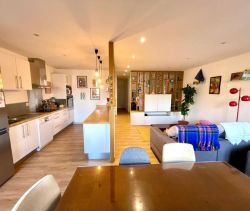 A louer APPARTEMENT T6 94 M2 BORD DE MER DIEPPE