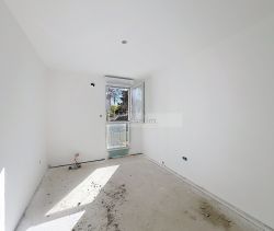 A louer APPARTEMENT T3 62 M2 TERRASSE BORD DE MER SIX FOURS LES PLAGES