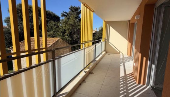 A louer BORD DE MER SIX FOURS LES PLAGES