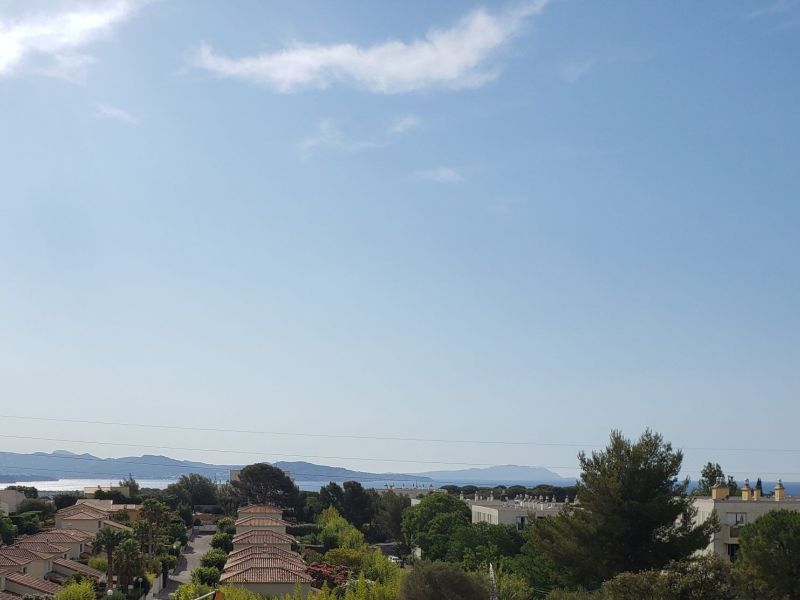 A louer APPARTEMENT DUPLEX T4 90 M2 TERRASSE VUE MER LA CIOTAT