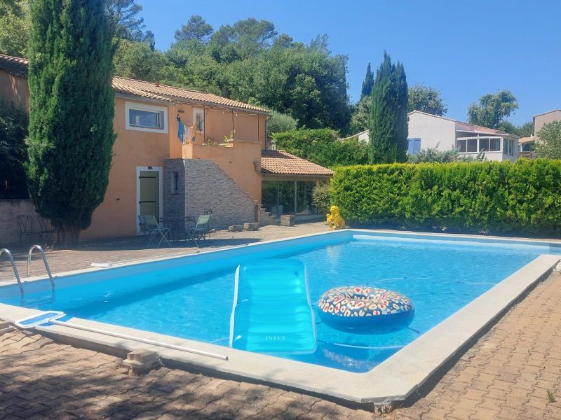 A vendre Maison Coup de coeur 6 PIECES 165 m&sup2; piscine Brignoles