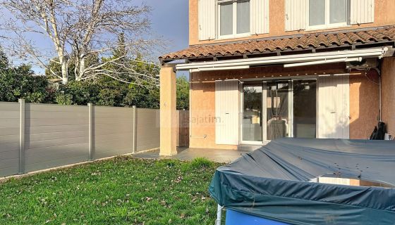 A vendre CHARMANTE MAISON 4 PIECES 85 m&sup2; jardin au calme La Ciotat