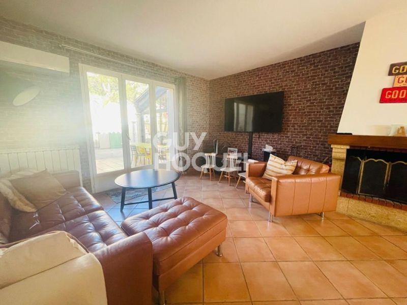 For rent: 6-room house, 148 m², Juvignac