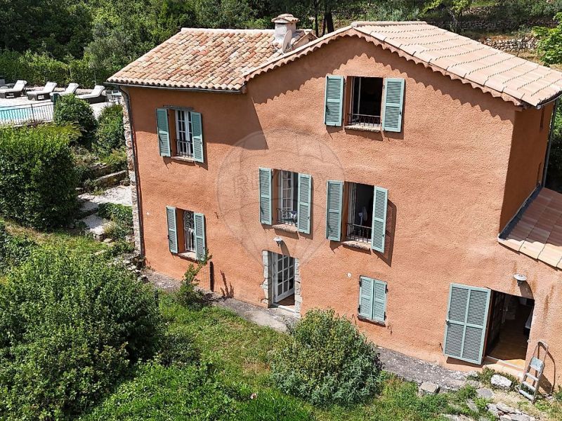 A louer MAISON  DE MAîTRE  DRAGUIGNAN
