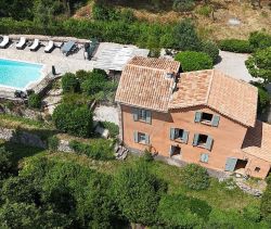 A louer MAISON  DE MAîTRE  DRAGUIGNAN