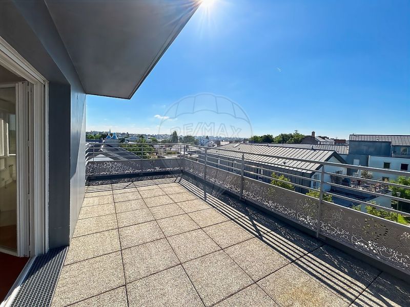 A louer APPARTEMENT T4 80 M2 TERRASSE  NANTES