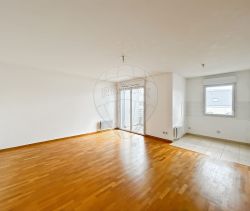 A louer APPARTEMENT T3 60 M2  NANTES