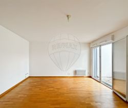 A louer APPARTEMENT T3 60 M2  NANTES