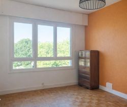 A louer APPARTEMENT T4 76 M2  NANTES