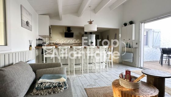 A vendre MAISON  5 PIECES 80 M2 BORD DE MER LA PALMYRE