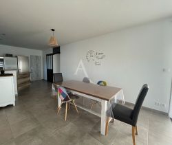 A vendre MAISON  4 PIECES 95 M2  LE BERNARD