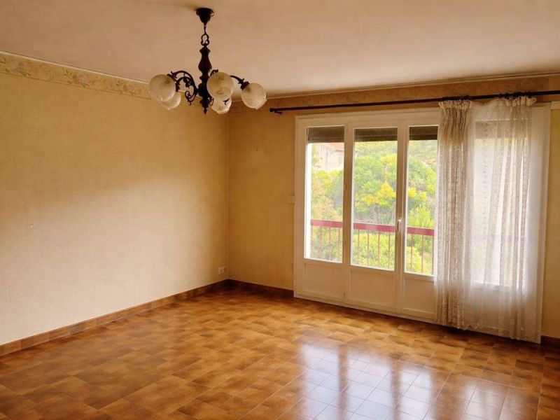 A louer APPARTEMENT T3 73 M2 BORD DE MER LA SEYNE SUR MER