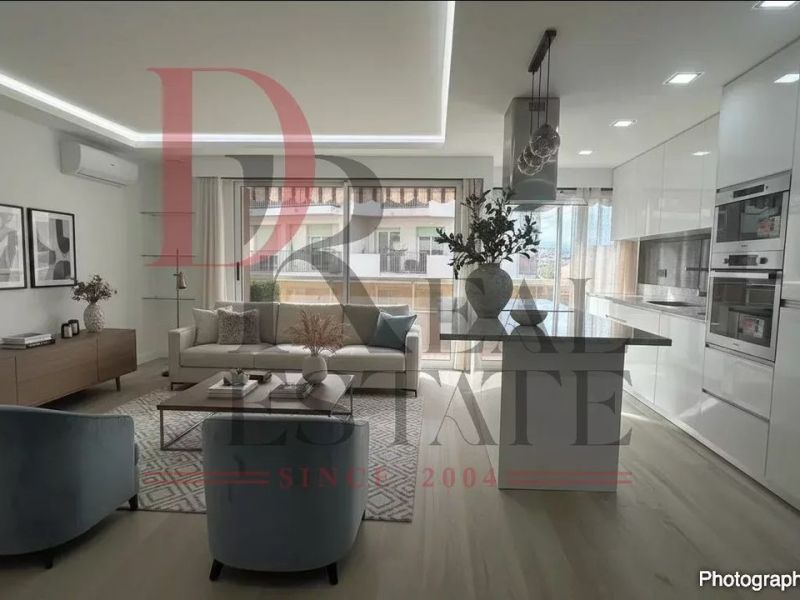 A louer APPARTEMENT NEUF T4 84 M2 BORD DE MER NICE