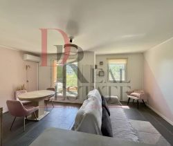 A louer APPARTEMENT DUPLEX T4 74 M2 BORD DE MER MENTON