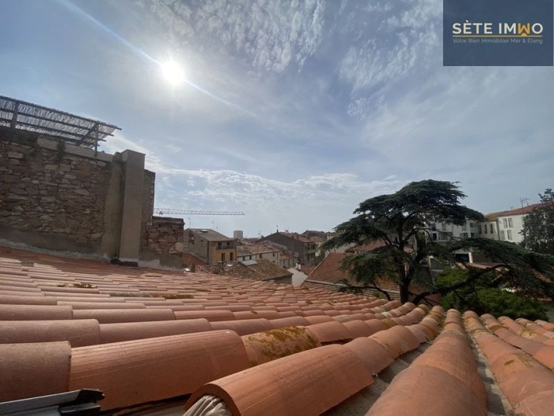 A louer APPARTEMENT DUPLEX NEUF T2 55 M2 BORD DE MER SETE