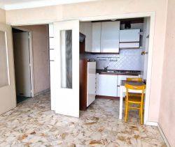 A louer STUDIO  34 M2 BORD DE MER MENTON