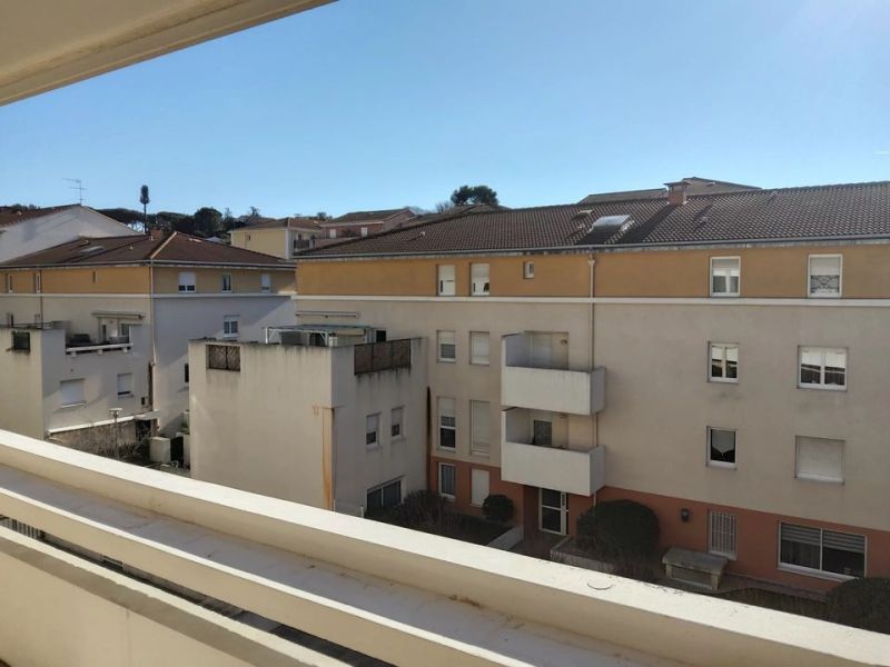 A louer APPARTEMENT T2 49 M2 TERRASSE  AUBAGNE