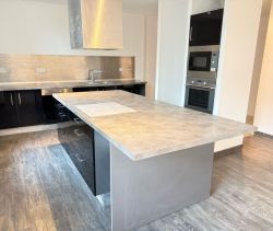 A louer APPARTEMENT T3 75 M2 BORD DE MER NARBONNE