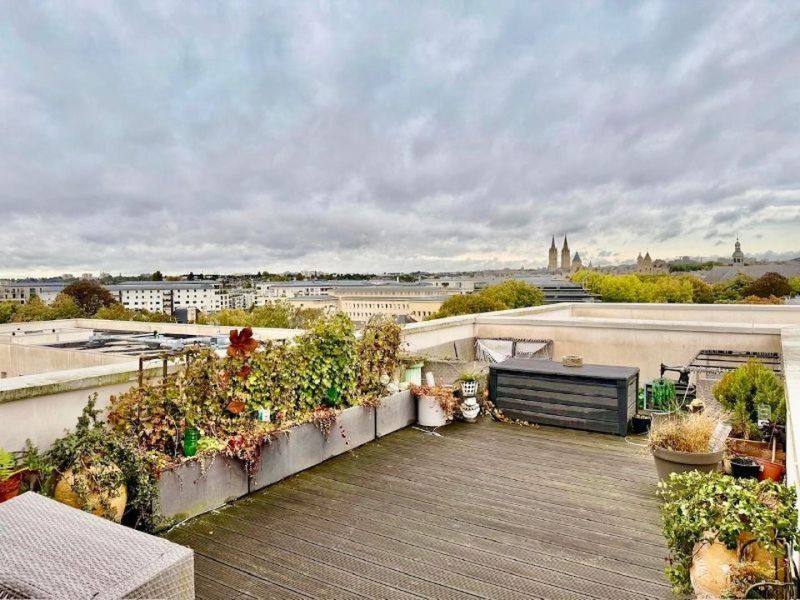 A louer APPARTEMENT T4 95 M2 TERRASSE  CAEN