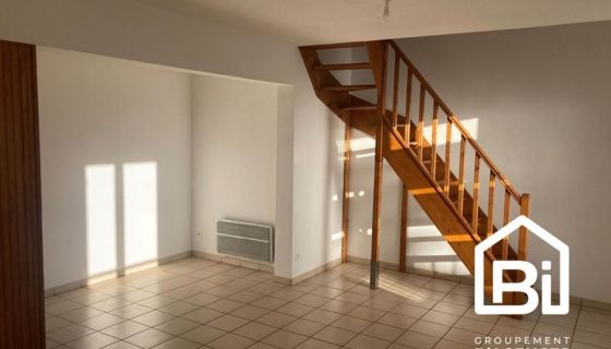 A louer APPARTEMENT DUPLEX T4 58 M2 PLAGE à PIED OUISTREHAM