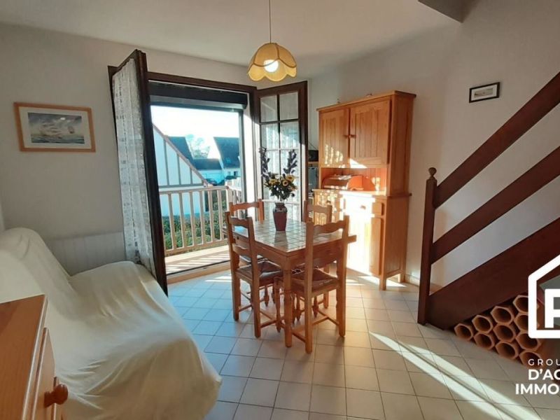 A louer APPARTEMENT DUPLEX T2 30 M2 PLAGE à PIED COURSEULLES SUR MER