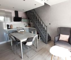 A louer APPARTEMENT DUPLEX T3 39 M2 PLAGE à PIED COURSEULLES SUR MER