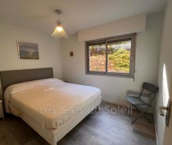 A louer APPARTEMENT T3 42 M2 TERRASSE BORD DE MER BANDOL