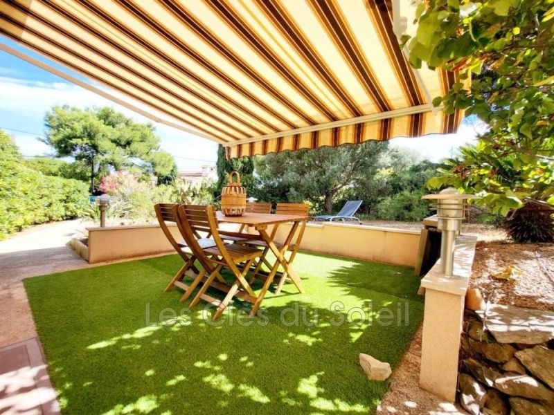 A louer APPARTEMENT T2 30 M2 BORD DE MER BANDOL