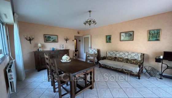 A louer APPARTEMENT T2 53 M2 TERRASSE BORD DE MER BANDOL