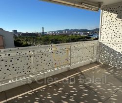 A louer APPARTEMENT T3 62 M2 TERRASSE BORD DE MER LA SEYNE SUR MER