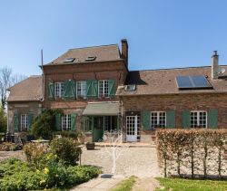 A louer MAISON  DE MAîTRE  SAINTE BEUVE EN RIVIERE
