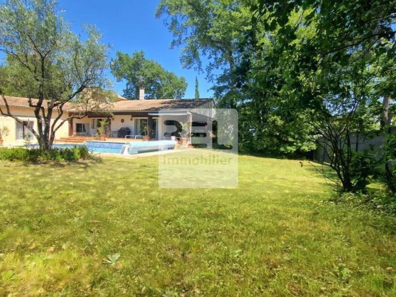 A louer MAISON  D'ARCHITECTE BORD DE MER UZES