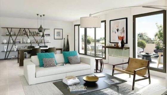 A vendre APPARTEMENT T4 75 M2 TERRASSE BORD DE MER LA SEYNE SUR MER